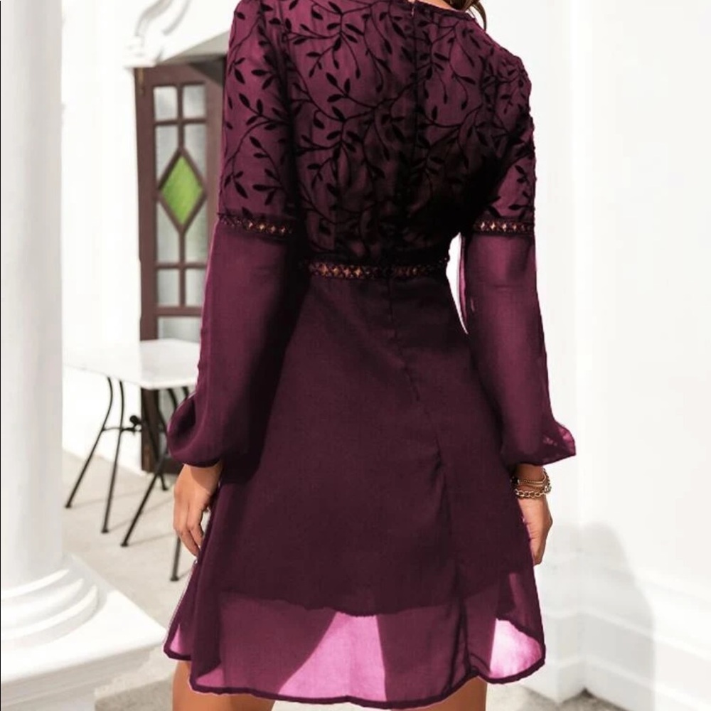 Boho green lace insert lantern sleeve mini dress - Picture 13 of 15